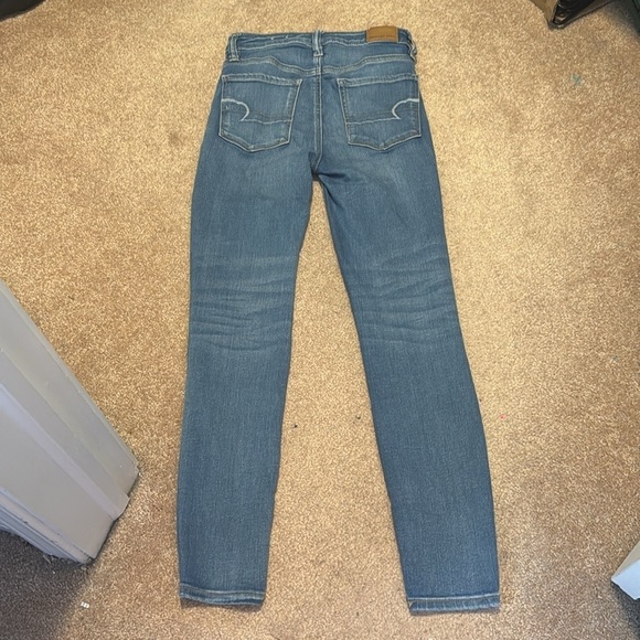 American eagle super hi-rise jegging size 2 short - Picture 4 of 7